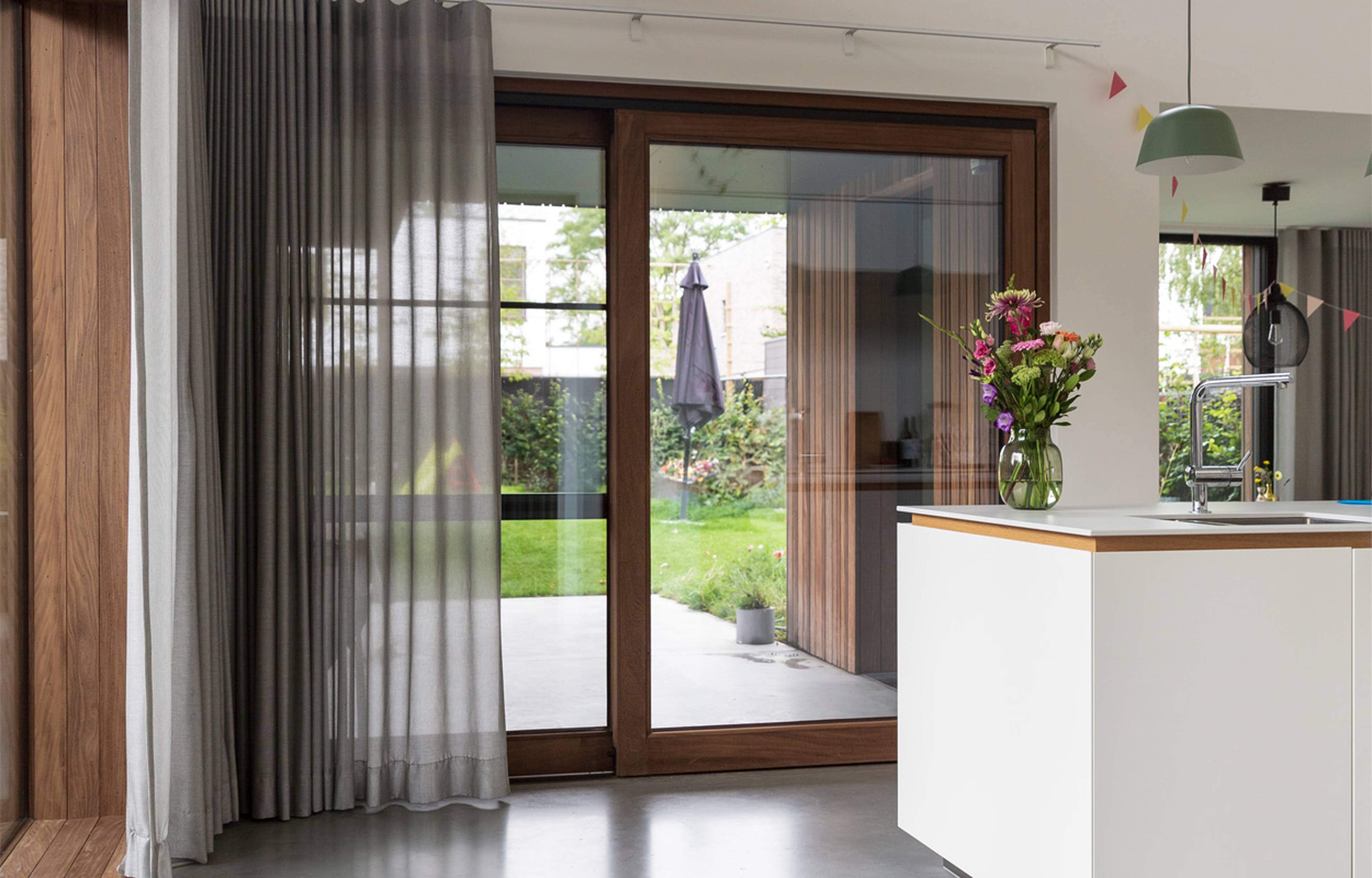 Houten schuifpui reparatie